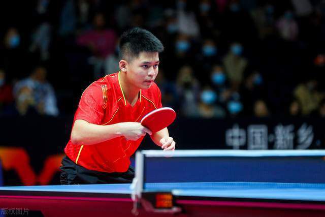 安东尼的身价也从7500万欧降至3500万欧。